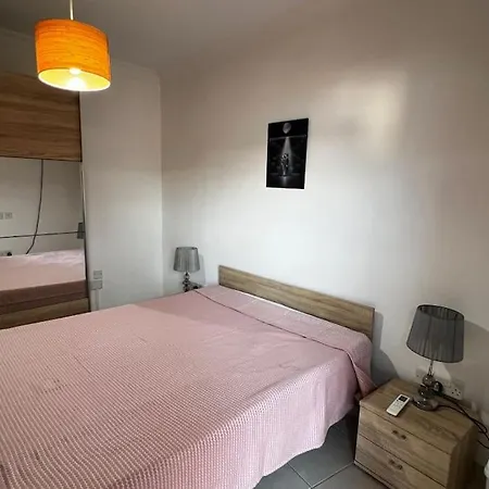 Apartamento Conmal Penthouse In Bay Mellieħa